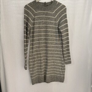 Abercrombie & Fitch Gray and White Striped Long Sleeve Dress